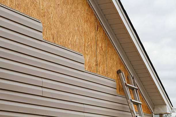 24/7 Emergency Storm Damage Siding Repair experts in Schwenksville, PA